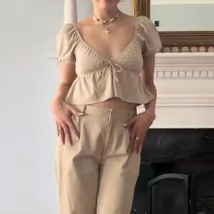 BNWT Aritzia Sunday Best Kaia Beige Blouse Top